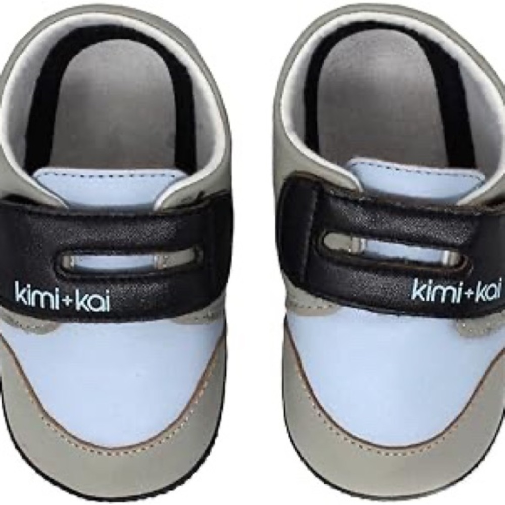 Kimi + Kai Brand New 0-6 month Soft Sole Leather Baby Shoes